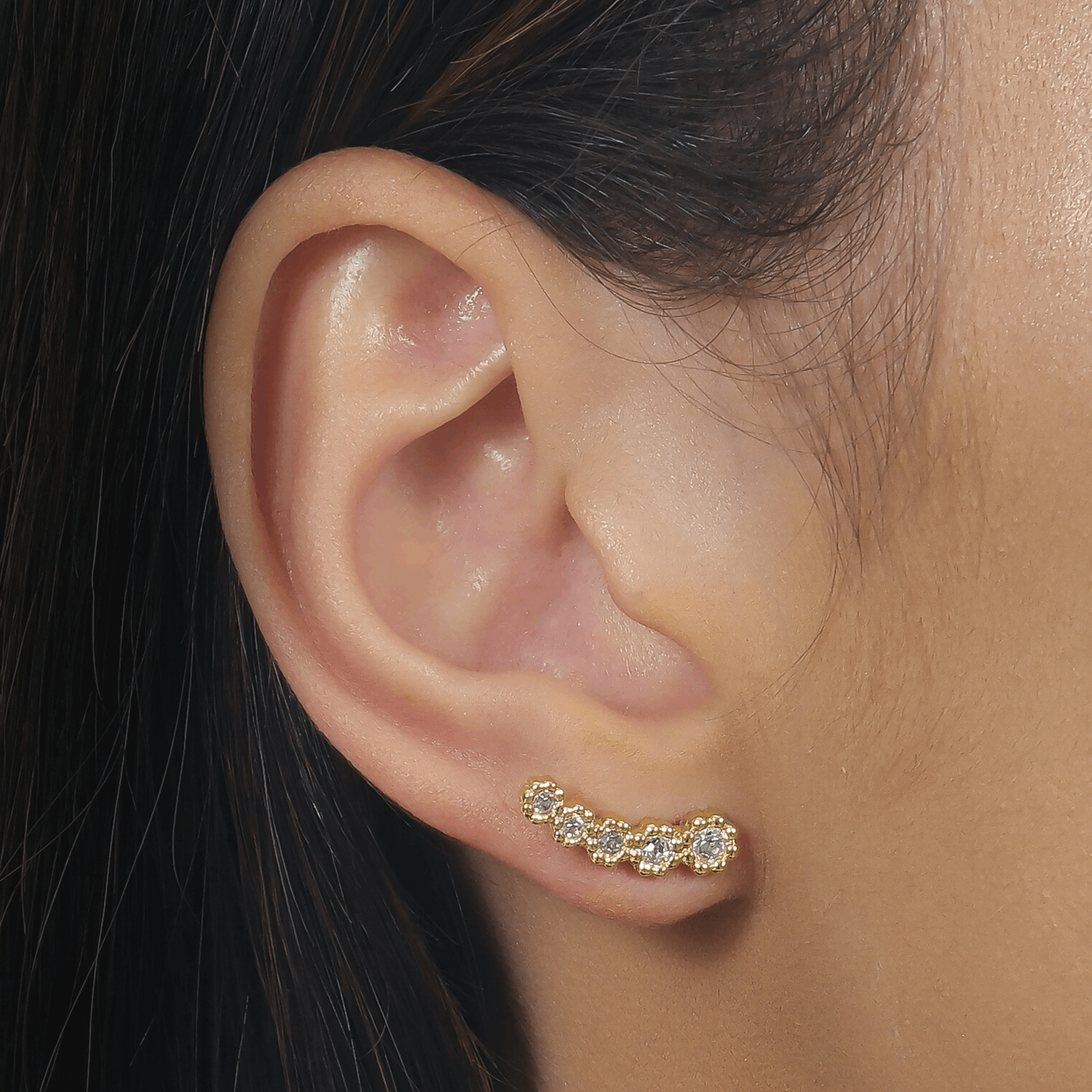 Brinco em Ouro 24K Ear Cuff 5 Zircônias – Bellorie
