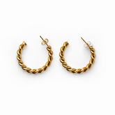 Brincos Meia Argola Torcido Banhado a Ouro 18k | BELLORIE
