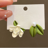 Brinco Flor com Pérola | BELLORIE