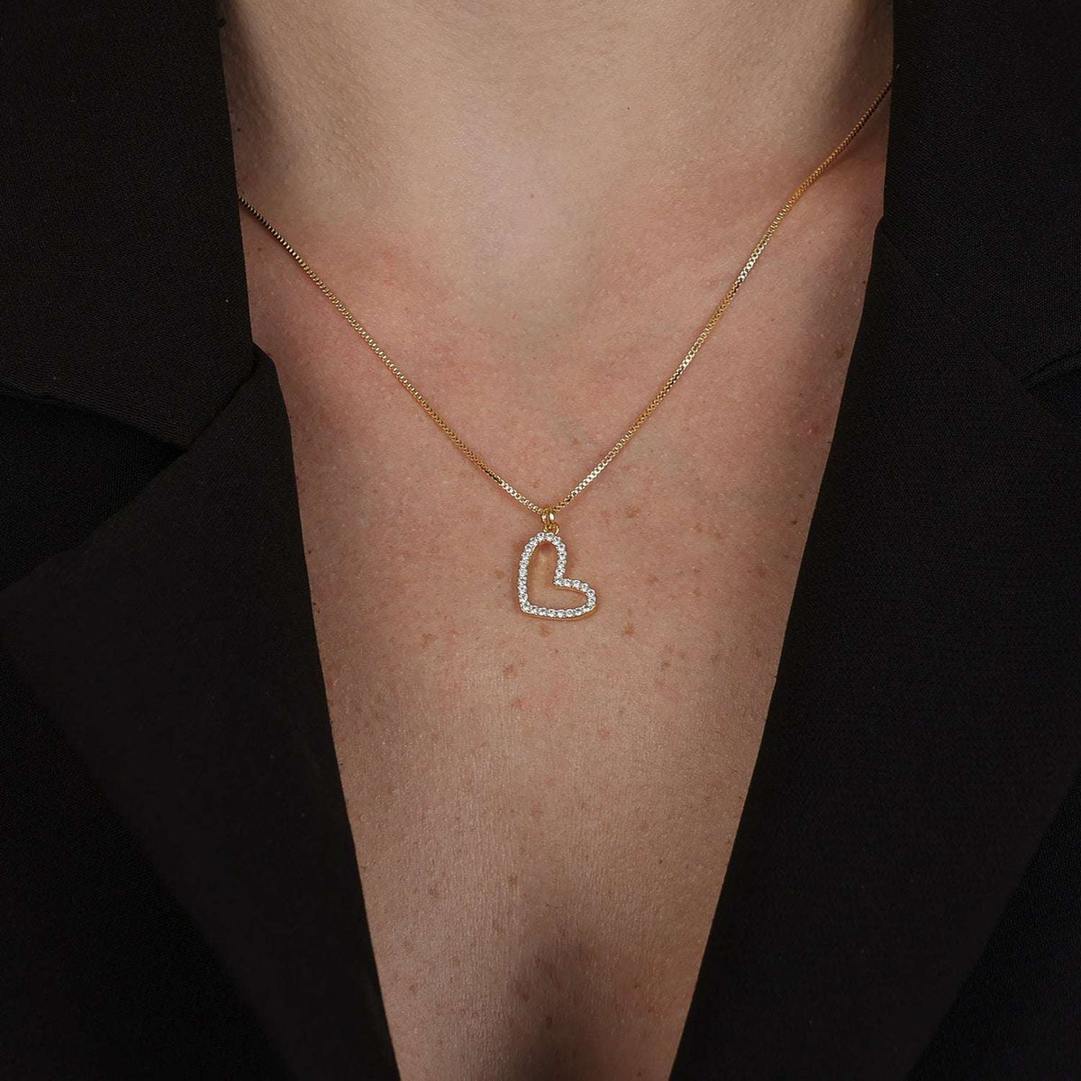 Colar em Ouro 24K Coração Irregular Vazado – Bellorie