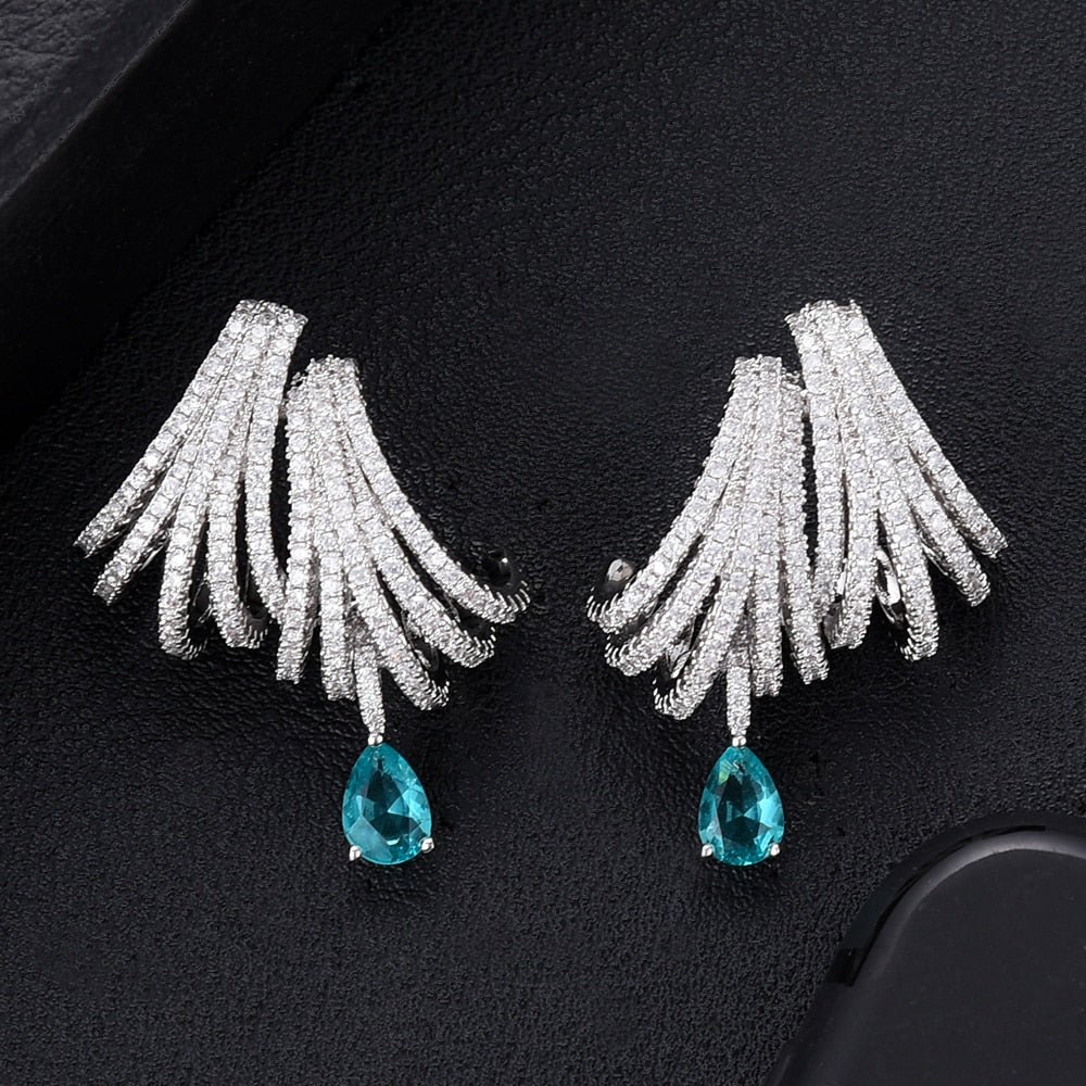 Brinco Elegante de Zircônia Branca e Azul | BELLORIE