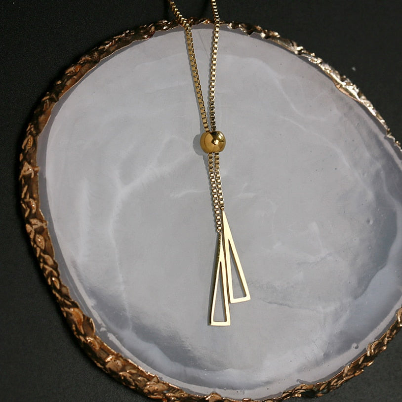 Colar Gravata Banhado a Ouro 18K | BELLORIE