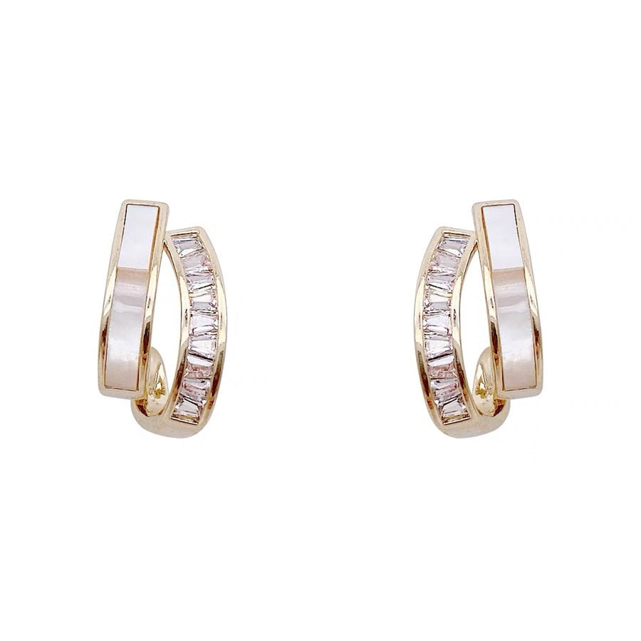 Brinco Meia Lua Duplo Dourado | BELLORIE