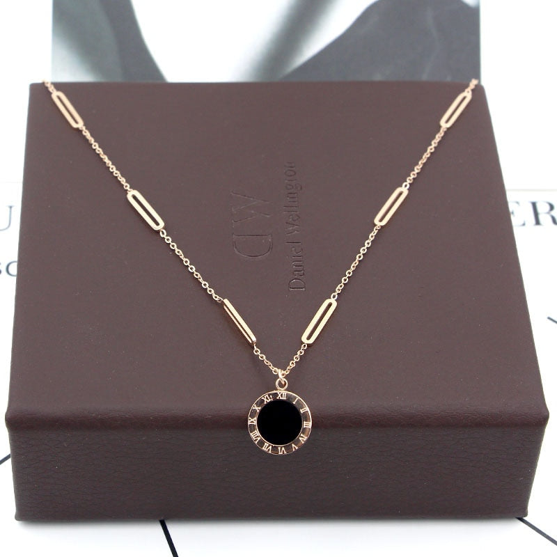 Colar com Pingente Zircônia Banhado a Ouro 18k | BELLORIE