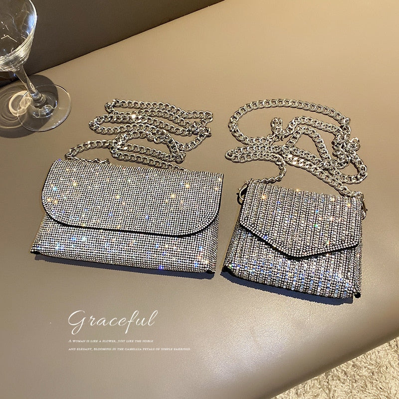 Bolsa de Mão Cravejada com Corrente Luxury Graceful | BELLORIE