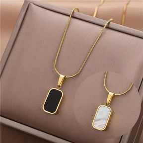 Colar Banhado a Ouro 18k Pingente Concha | BELLORIE