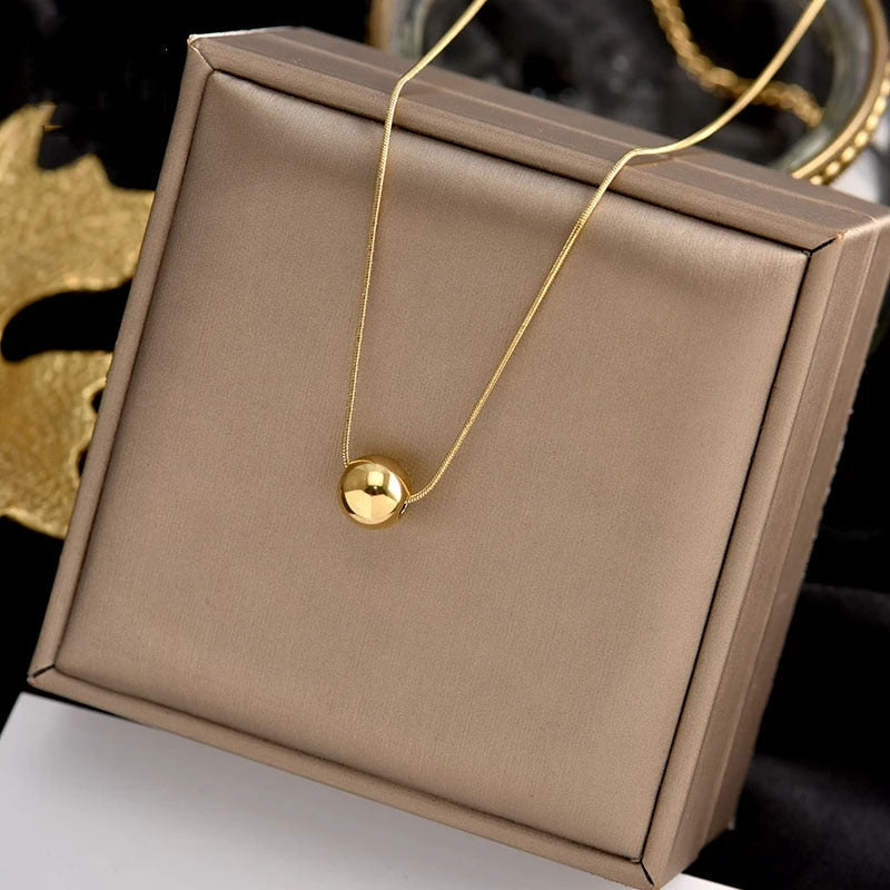Colar Luxe com Pingente Bola | BELLORIE