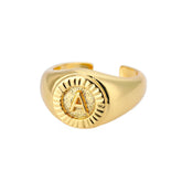 Anel Ajustável Dourado Letra | BELLORIE