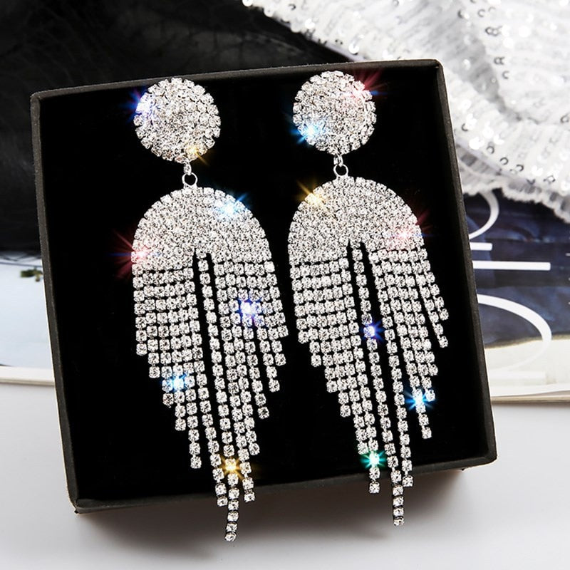 Brinco Longo de Strass | BELLORIE