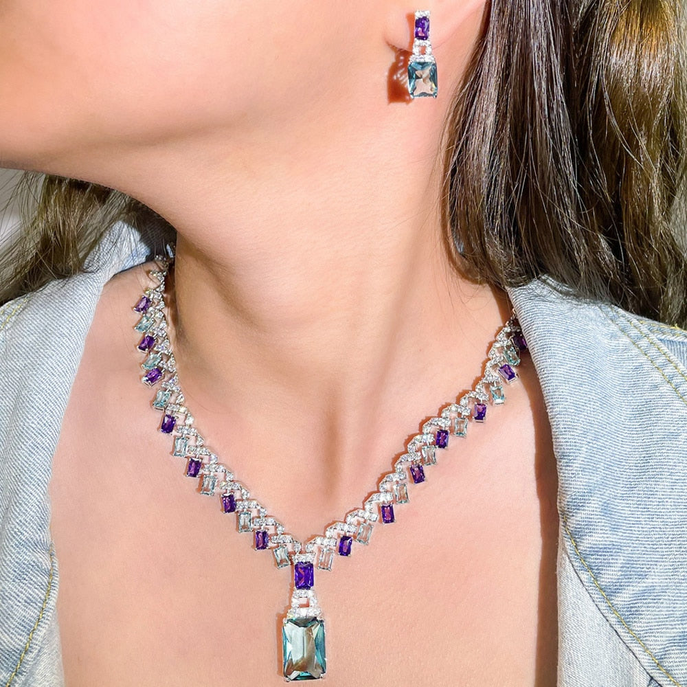 Conjunto Colar e Brinco com Cristais de Zircônia | BELLORIE