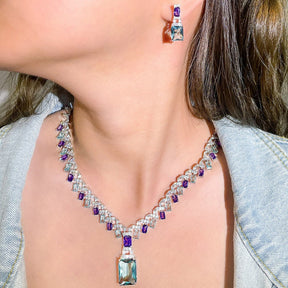 Conjunto Colar e Brinco com Cristais de Zircônia | BELLORIE