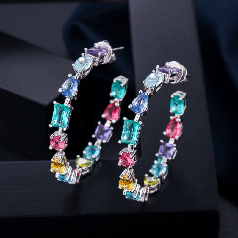 Brinco Argola de Zircônia Rainbow | BELLORIE