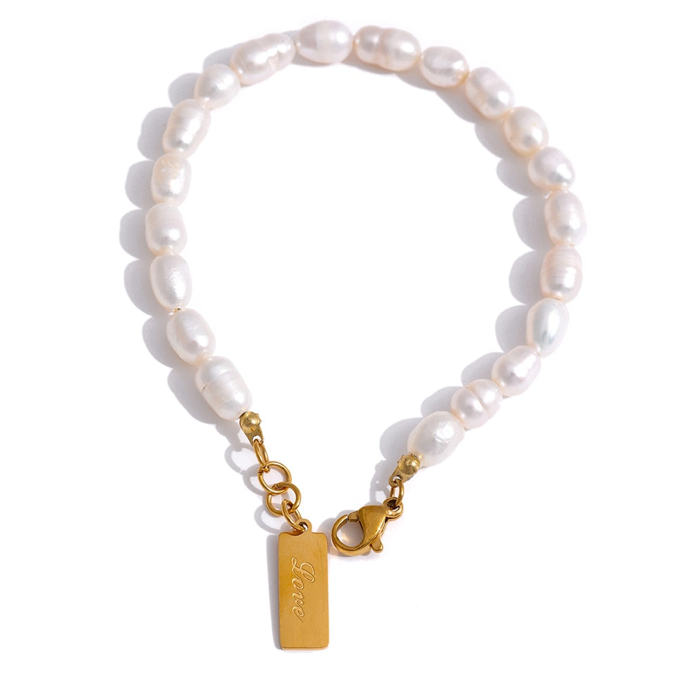 Pulseira com Pérolas Naturais de Água Doce Banhada a Ouro 18k | BELLORIE