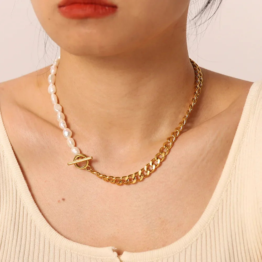 Colar Dourado e Pérolas Luxe | BELLORIE