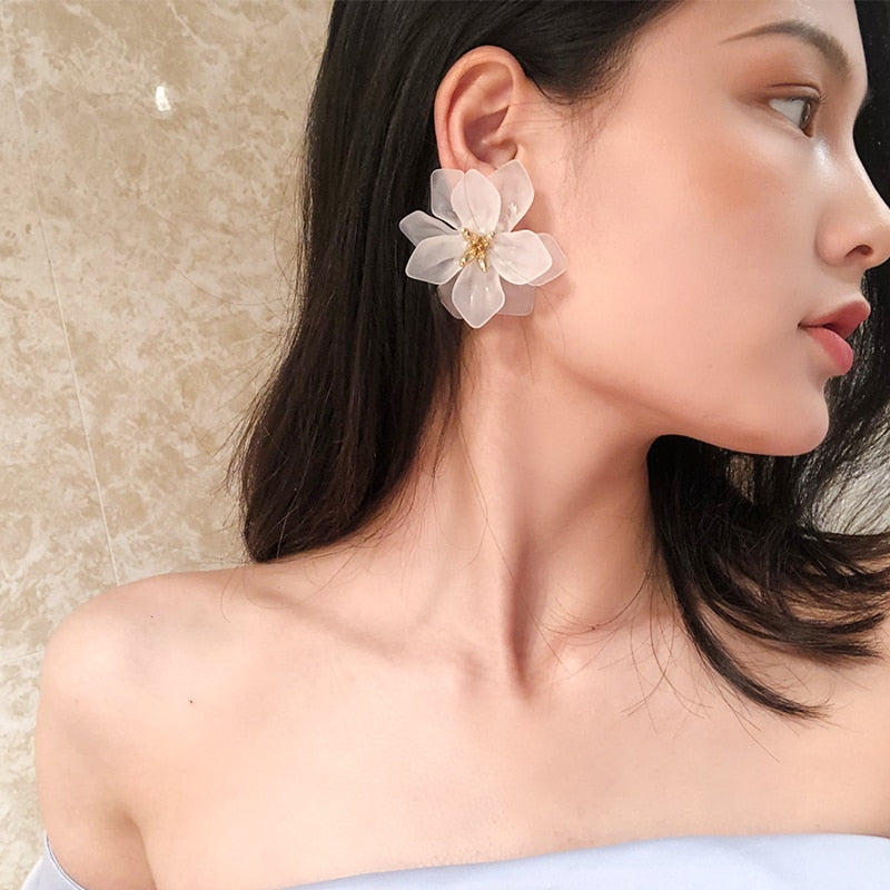 Brinco Flor Elegante | BELLORIE