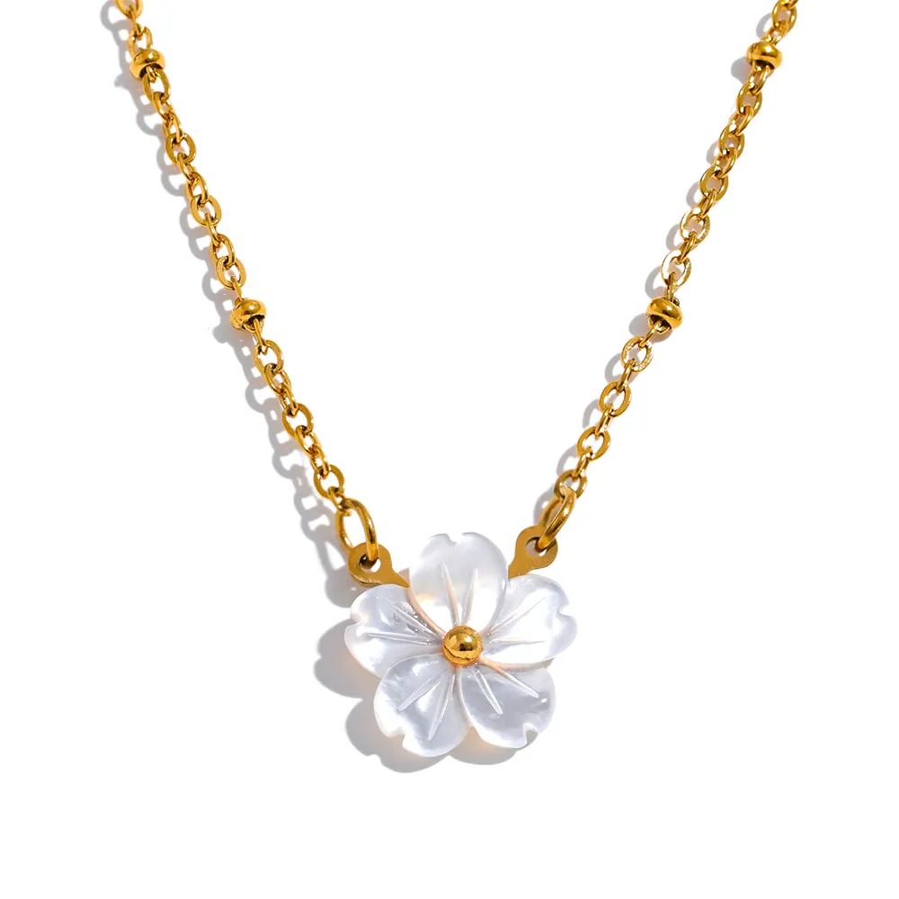 Colar com Pingente Flor Natural Shell Premium | BELLORIE
