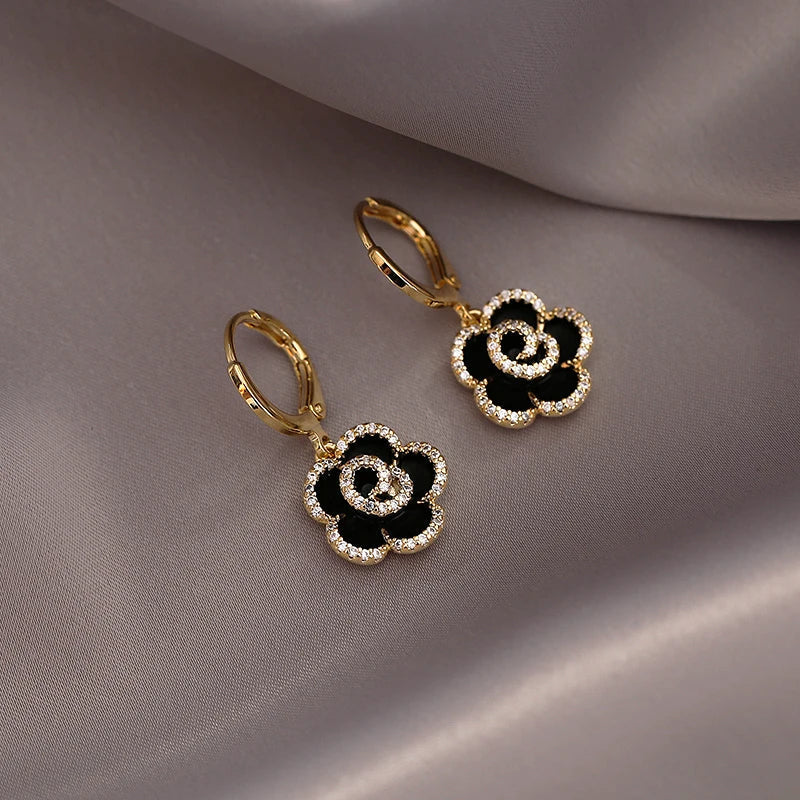 Brinco Flor Camélia | BELLORIE