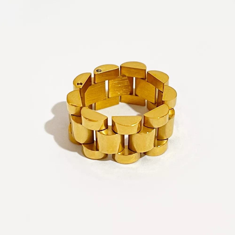 Anel Dourado Banhado a Ouro | BELLORIE