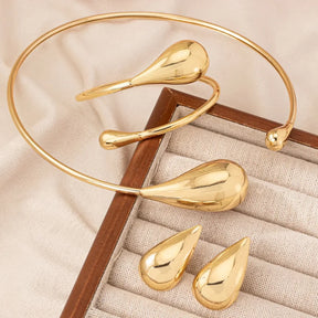 Conjunto Gargantilha Pulseira e Brincos Gota Luxe | BELLORIE