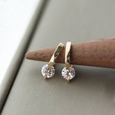 Brinco Dourado com Cristal | BELLORIE