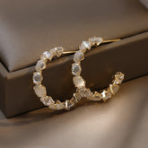 Brinco Argola Dourado com Pedras de Opala | BELLORIE