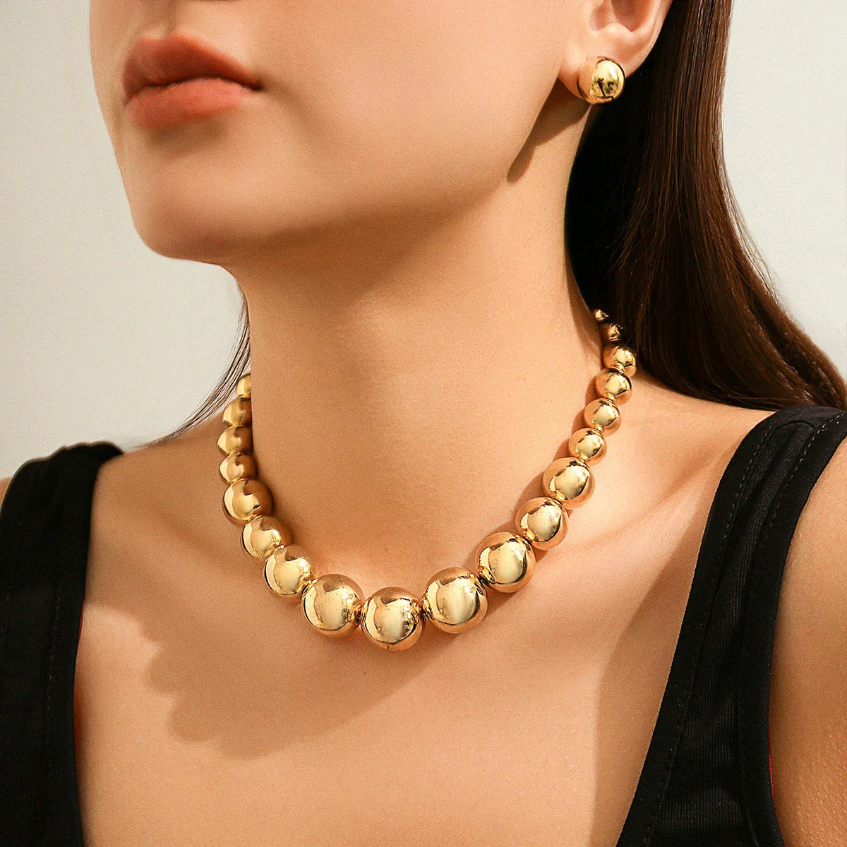 Conjunto Colar e Brincos Bola Dourada | BELLORIE