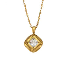 Colar Dourado com Pingente Pedra de Zircônia | BELLORIE