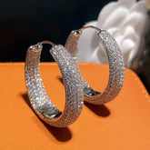 Argola Luxuosa Cravejado | BELLORIE