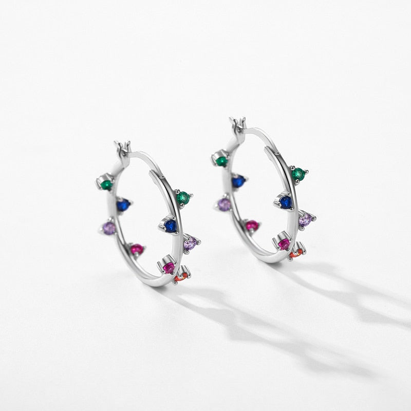 Brinco Argola com Zircônias Coloridas - Prata 925 | BELLORIE