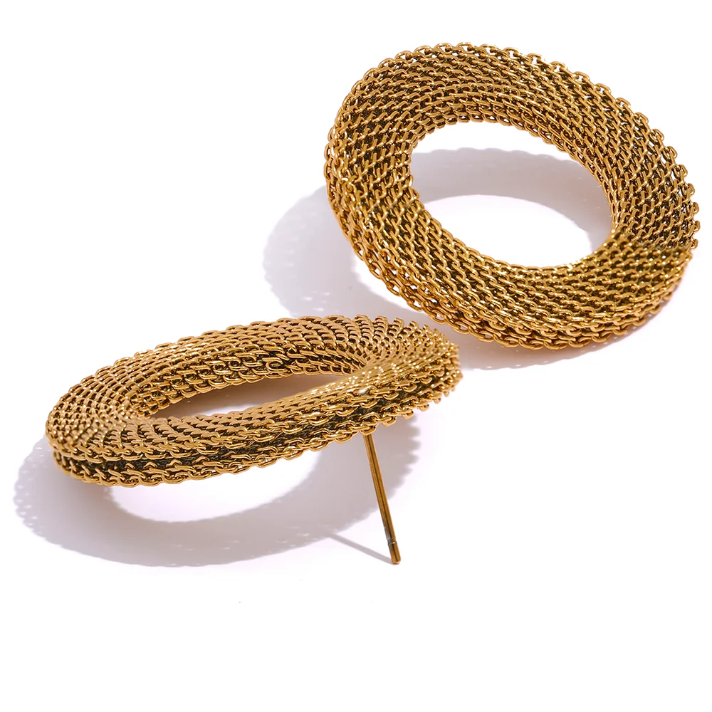 Brinco Redondo Dourado Luxe | BELLORIE