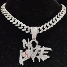 Corrente Ice Cravejada com Pingente NO LOVE | BELLORIE
