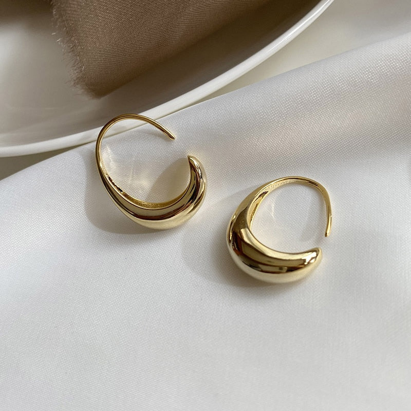 Brinco Argola Irregular | BELLORIE