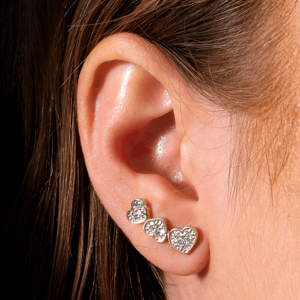 Brinco Ear Cuff em Ouro 24K Coração com Zircônia – Bellorie