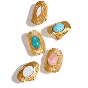 Anel Dourado com Pedra Natural | BELLORIE