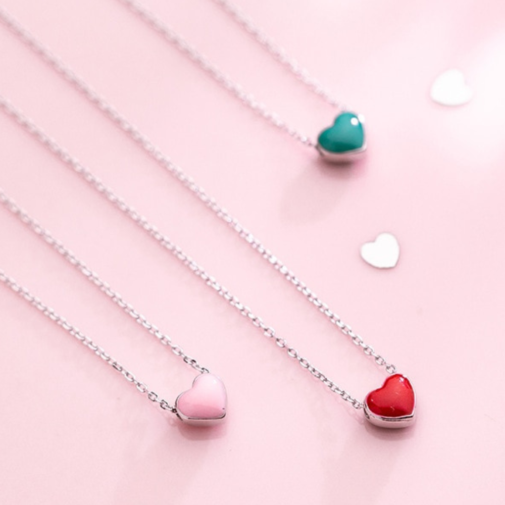 Colar com Pingente de Coração Esmaltado | BELLORIE
