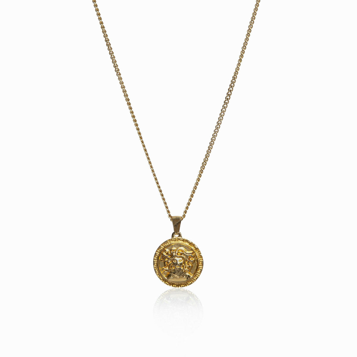 Colar com Pingente Medusa Banhado Ouro 18K Bellorie