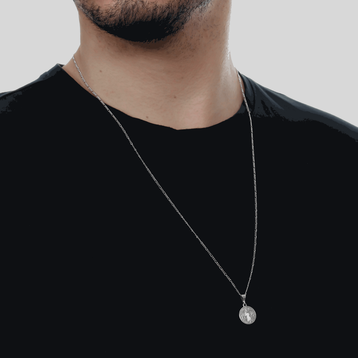 Pingente em Ouro Branco Medalha de São Jorge – Bellorie